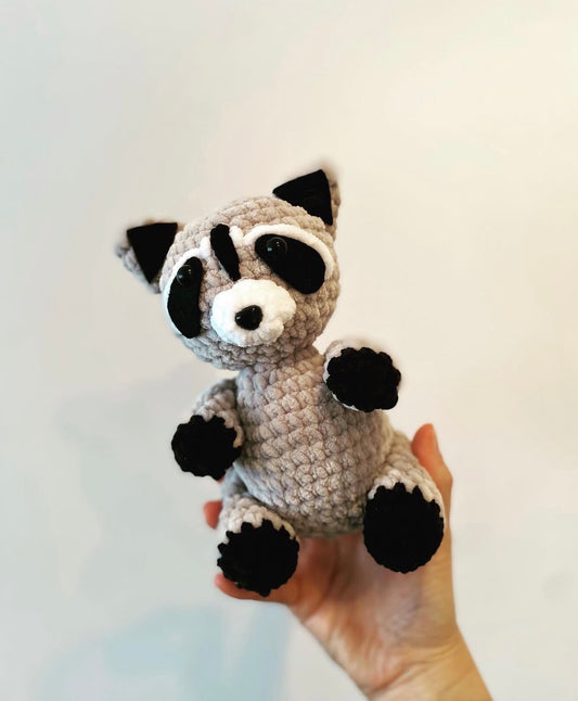 Tanuki le petit raton laveur - Patron Crochet Amigurumi