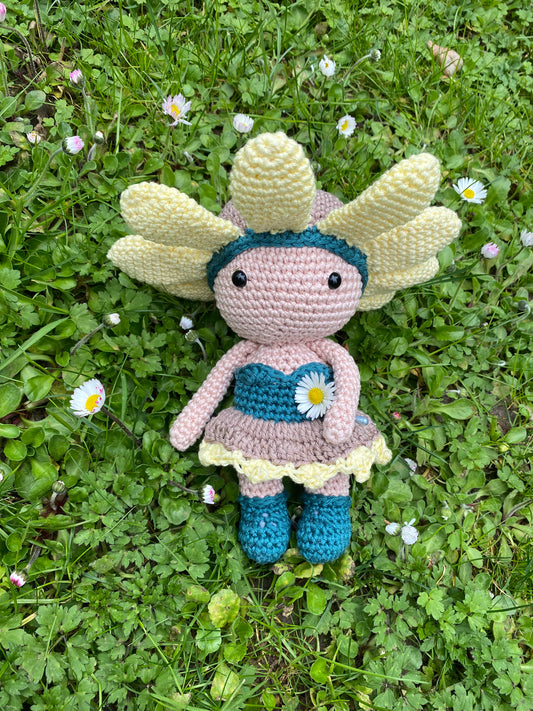 Poupée Tournesol du Printemps Amigurumi