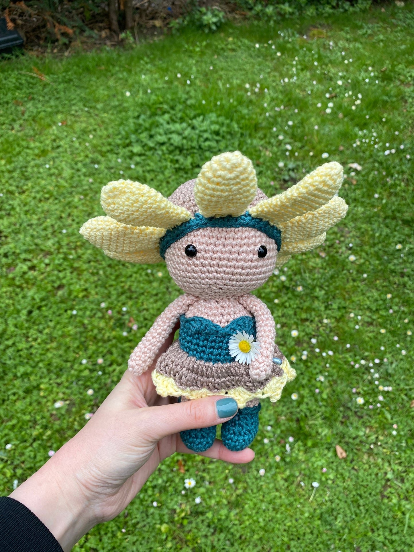 Poupée Tournesol du Printemps Amigurumi