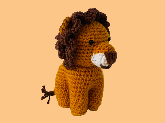 Mini Lion Amigurumi